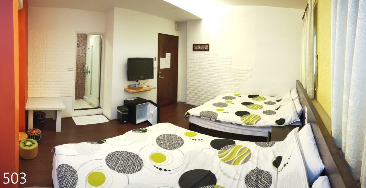 Yes 17 Hotel Luodong Exterior photo